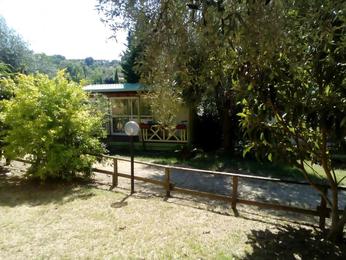 Villaggio Turistico Camping Il Fontino Скарлино Экстерьер фото